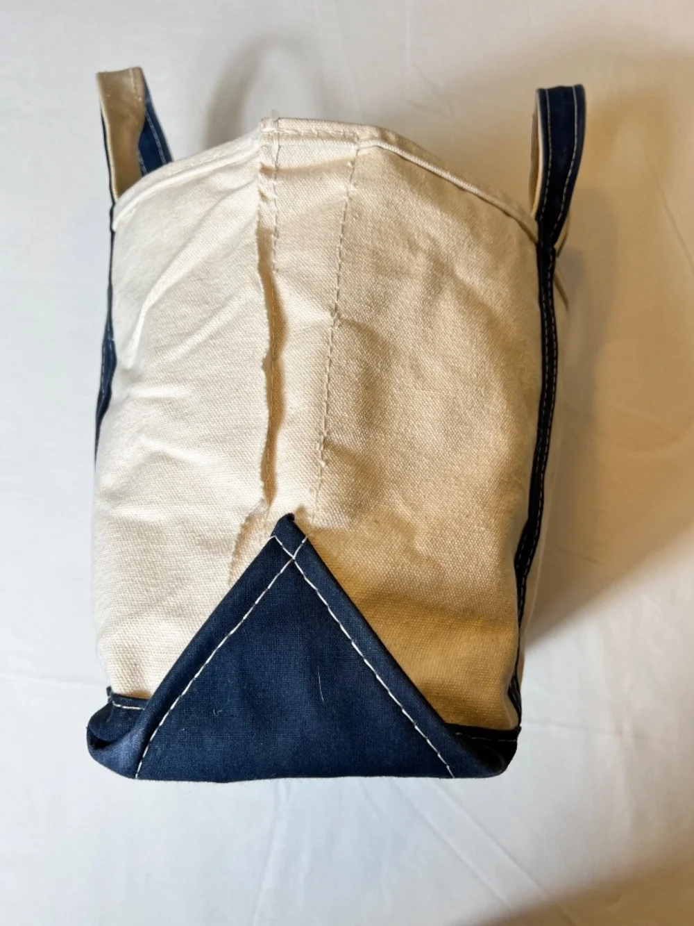 *FIRM PRICE* Vintage L.L. Bean Boat Tote Medium Navy /Natural Canvas Reg Handles - Picture 8 of 14